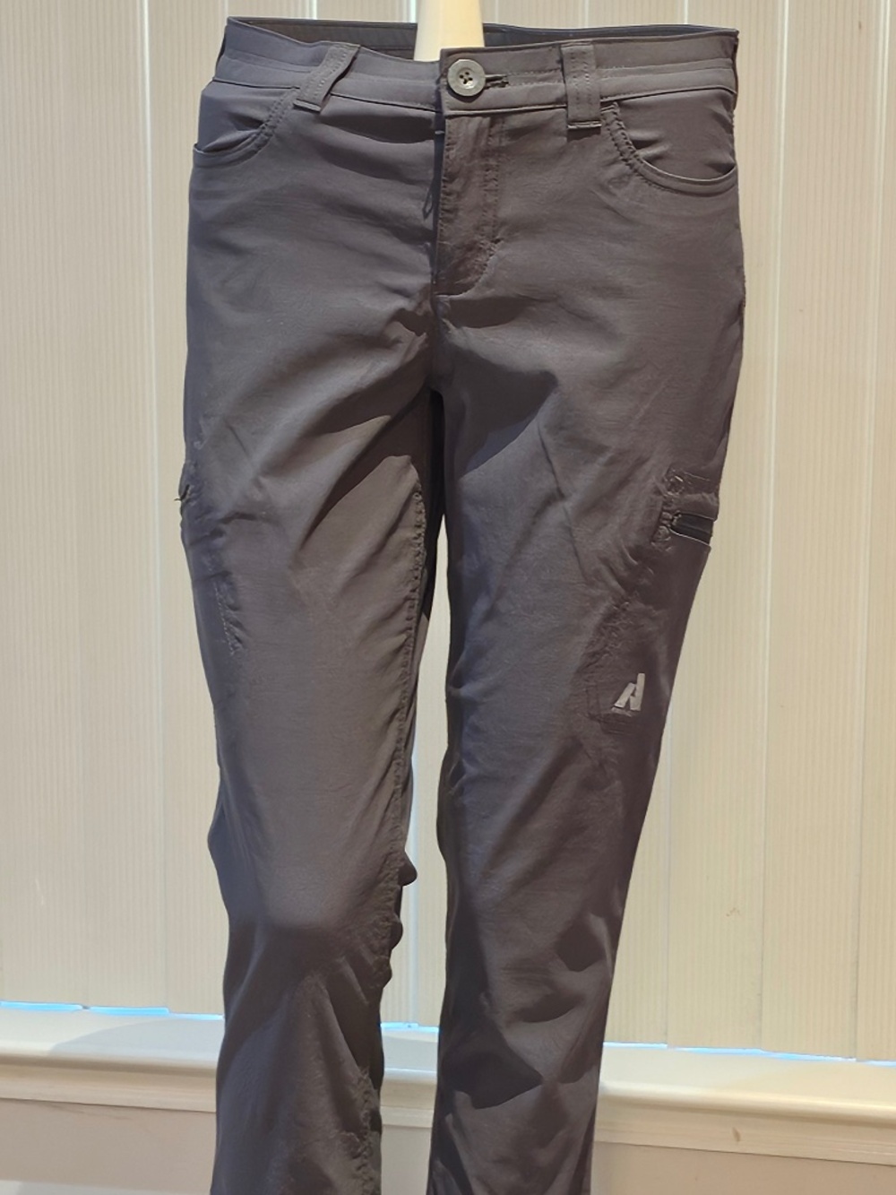 EUC EDDIE BAUER FIRST ASCENT GUIDE PRO SIZE 0P HIGH RISE ALTERED BOOT CUT